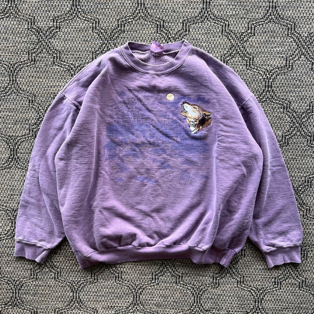 Vintage Harlequin Sweatshirt Mens XL Purple Wolf Embroidered Nature Wildlife 90s